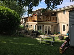 203 Manor Ridge Dr, Akron, PA 17501