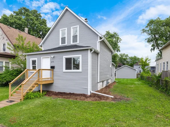 211 S 9th Ave, Maywood, IL 60153