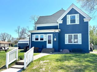 205 6th St S, Sauk Centre, MN 56378