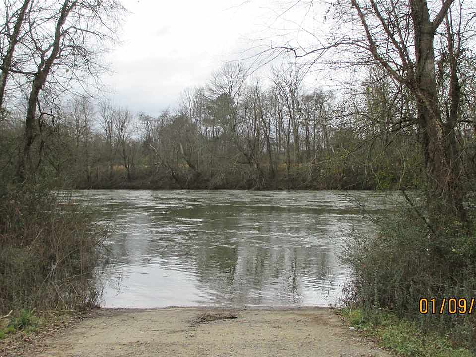 2nd image of 208 River Ln