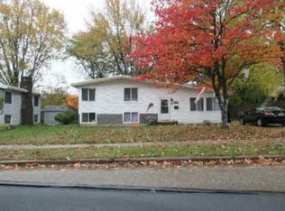 2138 Floyd St SW, Wyoming, MI 49519