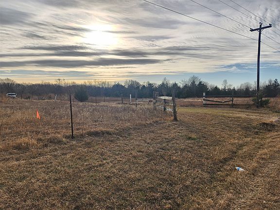 3rd image of 11 County Road 2341