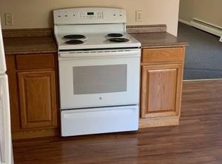 450 W Commercial St #E, East Rochester, NY 14445