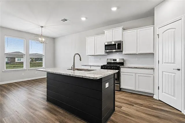 945 Channel Bend Ct — Photo 5