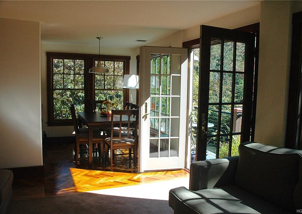 1st image of 235 Piermont Ave #3