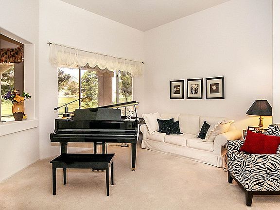4th image of 3005 Highland Falls Dr