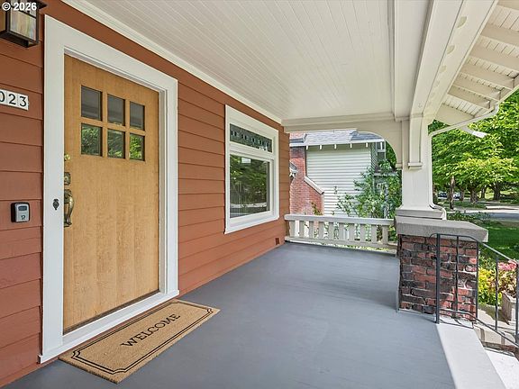 2nd image of 4023 NE Laddington Ct