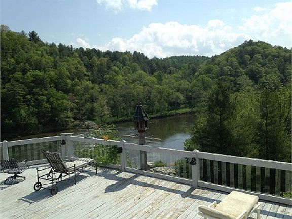 2nd image of 475 Riverdale Ln