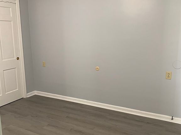 4th image of 2275 Hepburn Ave #11284401