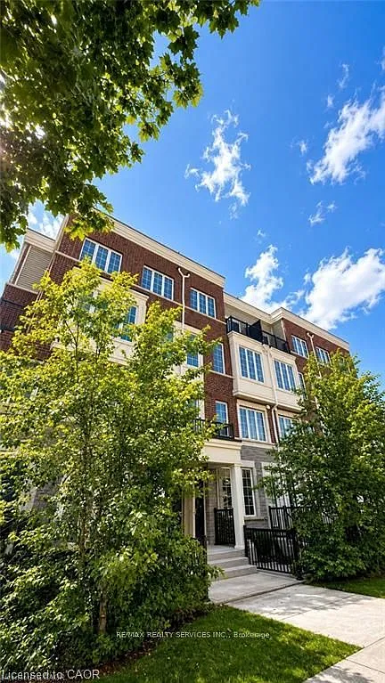 2 bed, $3,000 — Photo 1