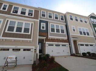 2733 Hunter Woods Dr #570, Apex, NC 27502