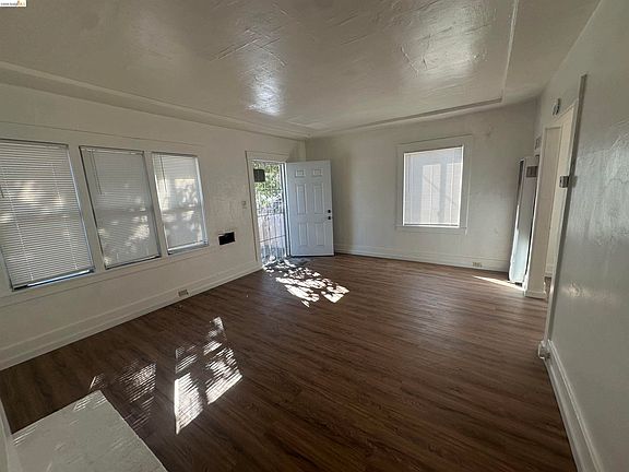 2nd image of 3316 Macarthur Blvd