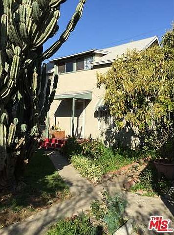 2nd image of 2622 Sichel St