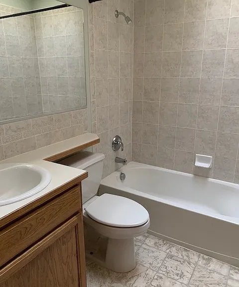 406 S Moore Ln — Photo 11