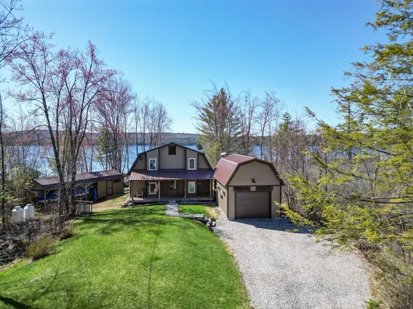 15 Shady Lane, Fryeburg, ME 04037