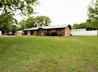 17001 Lowry Ave, Benton, IL 62812