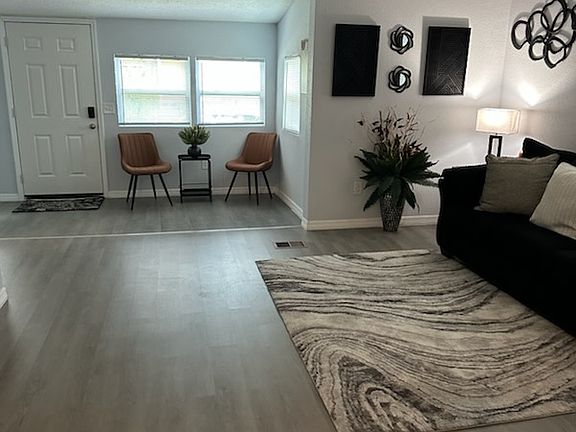 4th image of 1650 Barber Ln