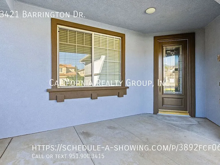 33421 Barrington Dr — Photo 7