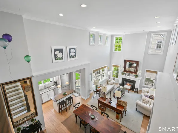 77 Havemeyer Lane #32, Stamford, CT 06902