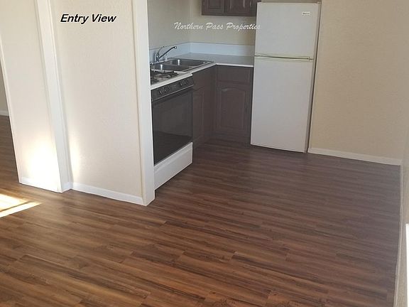 2nd image of 419 E Schuster Ave APT 3
