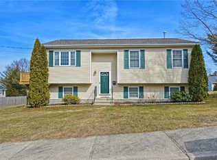 7 Lawrence St, West Warwick, RI 02893