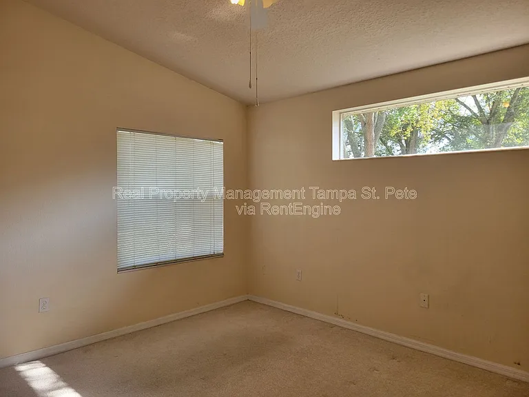 1314 Avonwood Ct — Photo 13