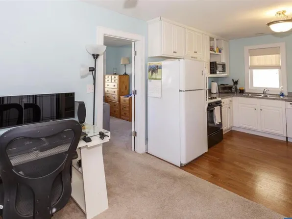 114 Caty Ln, Charlottesville, VA 22901