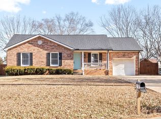 1875 Needmore Rd, Clarksville, TN 37042