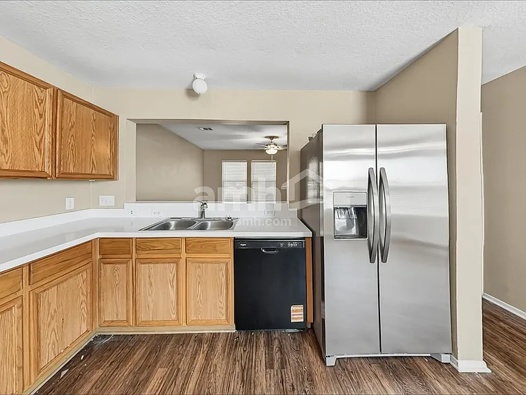3443 Becker Glen St — Photo 3