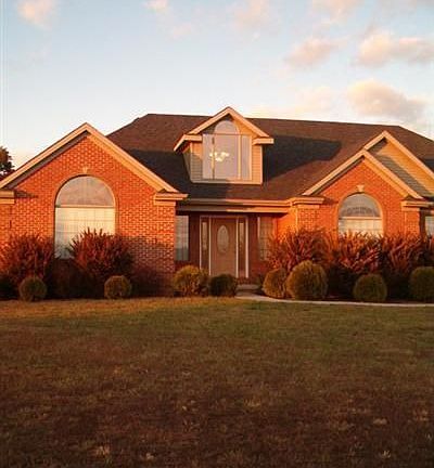 4th image of 205 Tazwell Dr