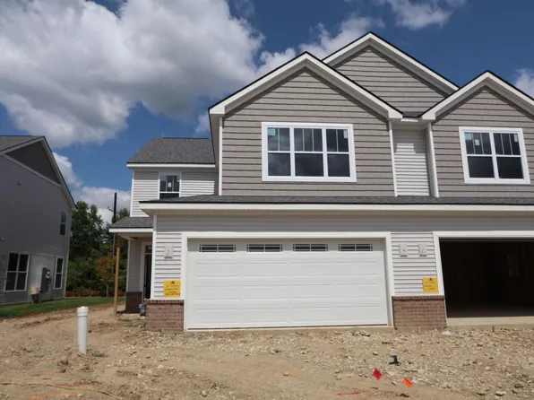 2501 Salt Springs Dr, Saline, MI 48176