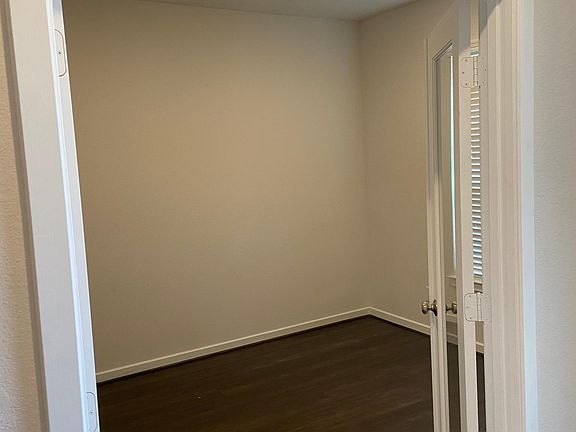 4th image of 7810 Skylark Heights Ln