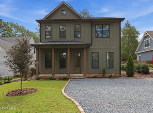 785 N May St, Southern Pines, NC 28387