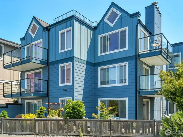 3722 Beach Drive SW #102, Seattle, WA 98116