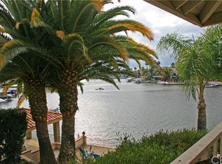 30301 White Cove Ct, Canyon Lake, CA 92587