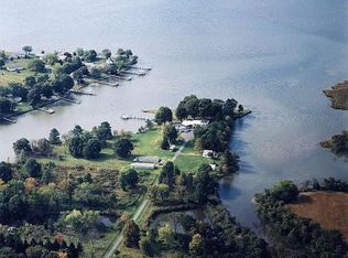 300 Willow Point Ln, Chester, MD 21619