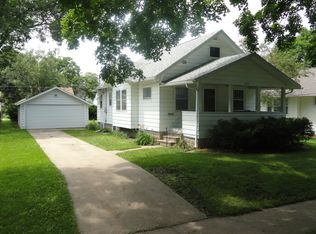 1012 Denver St, Waterloo, IA 50702
