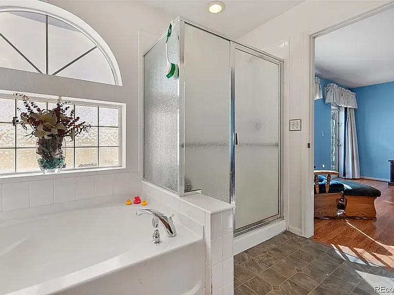 5509 Netherland St — Photo 17