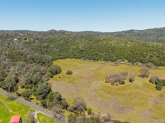 4th image of 18400 Rawhide Rd