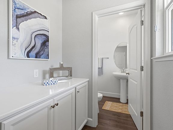 4th image of 3976 Samuelson Way