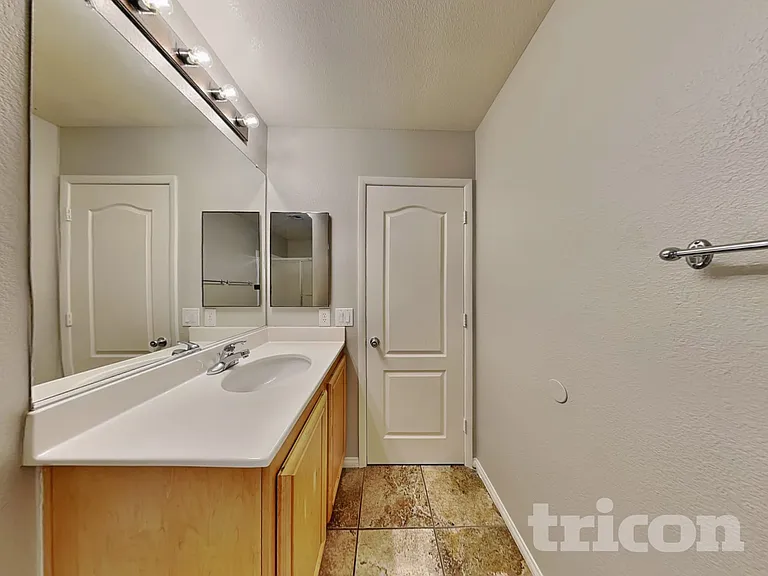 5969 Red Raspberry Ct — Photo 9