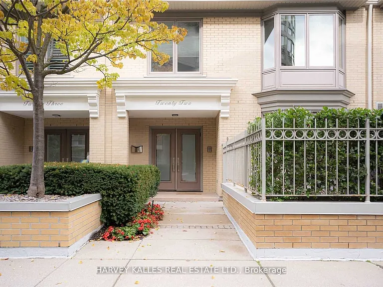22 Lower Village Gate — Photo 2