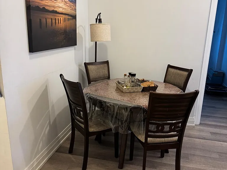 7165 Yonge St #2109 — Photo 7