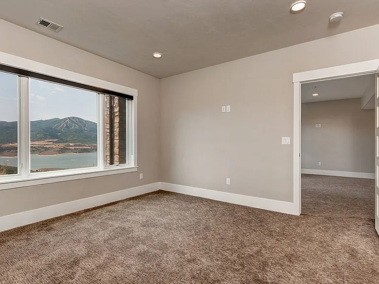 11091 N Shoreline Dr — Photo 17