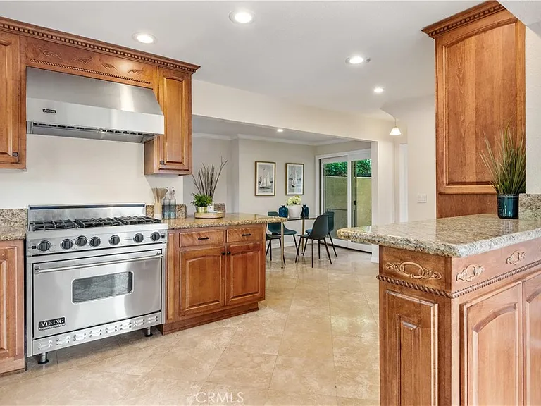 3554 Seaglen Dr — Photo 9