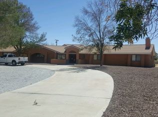 14662 Tigertail Rd, Apple Valley, CA 92307