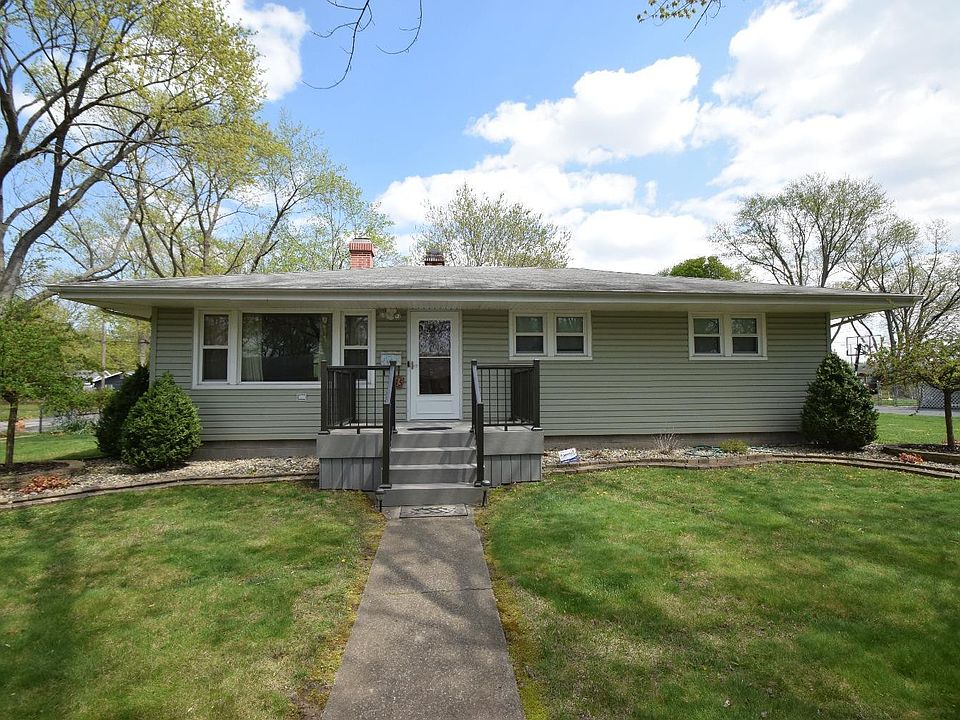 1st image of 45 Hillcrest Ave