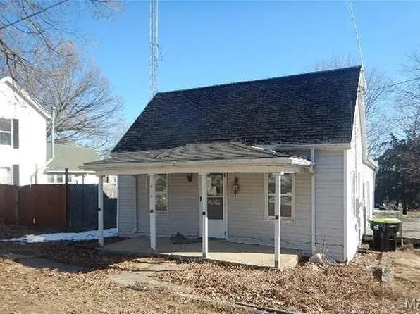 414 S Stanford St, Griggsville, IL 62340
