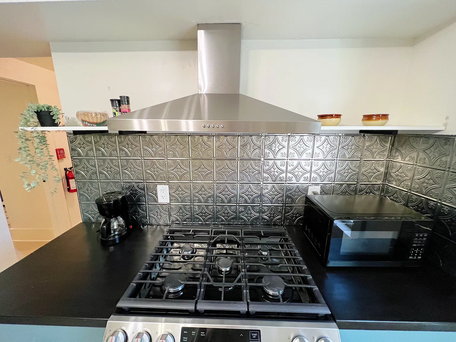 2 bed, $2,700 — Photo 4