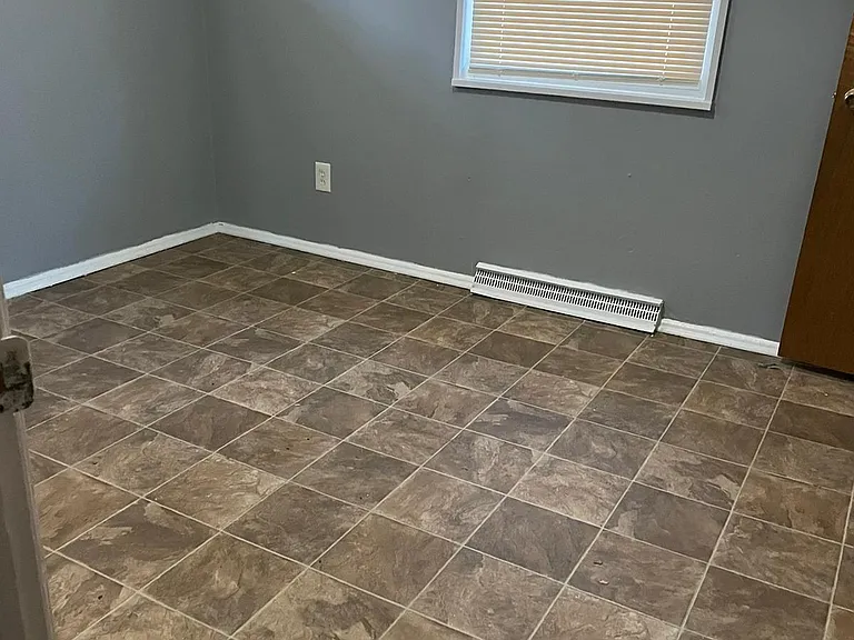 10161 Ventura Dr — Photo 4